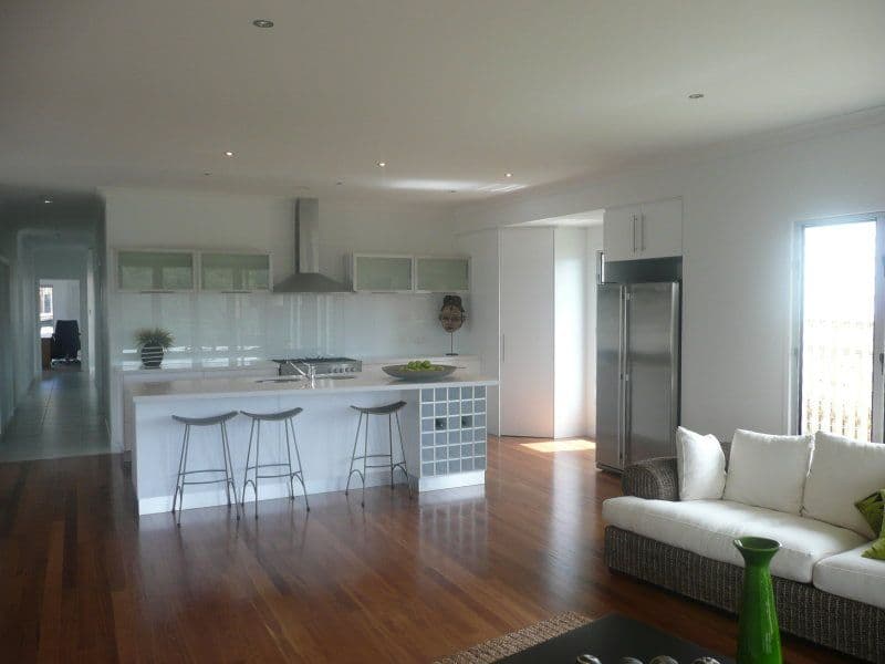 11 Dennis Vale Drive, Daisy Hill QLD 4127, Daisy Hill - Thumbnail 2