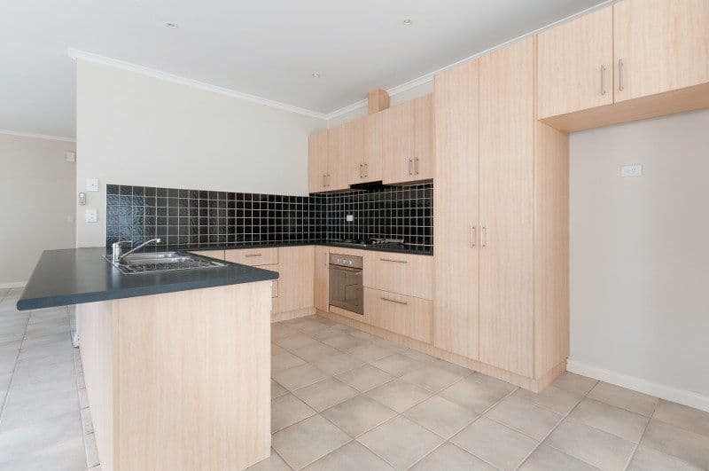 9 St Cloud Green, CRAIGIEBURN VIC 3064, Craigieburn - Thumbnail 2