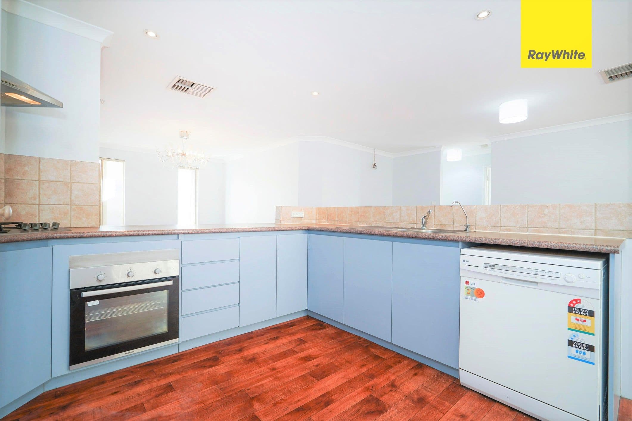 8 Yabaroo Place, Ascot WA 6104, Ascot - Thumbnail 2