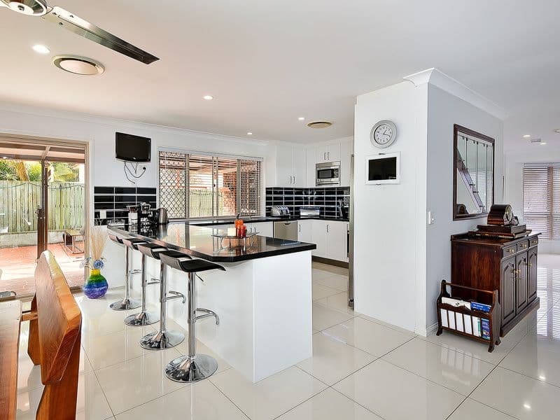 8 Glenside Place, Bridgeman Downs QLD 4035, Bridgeman Downs - Thumbnail 4