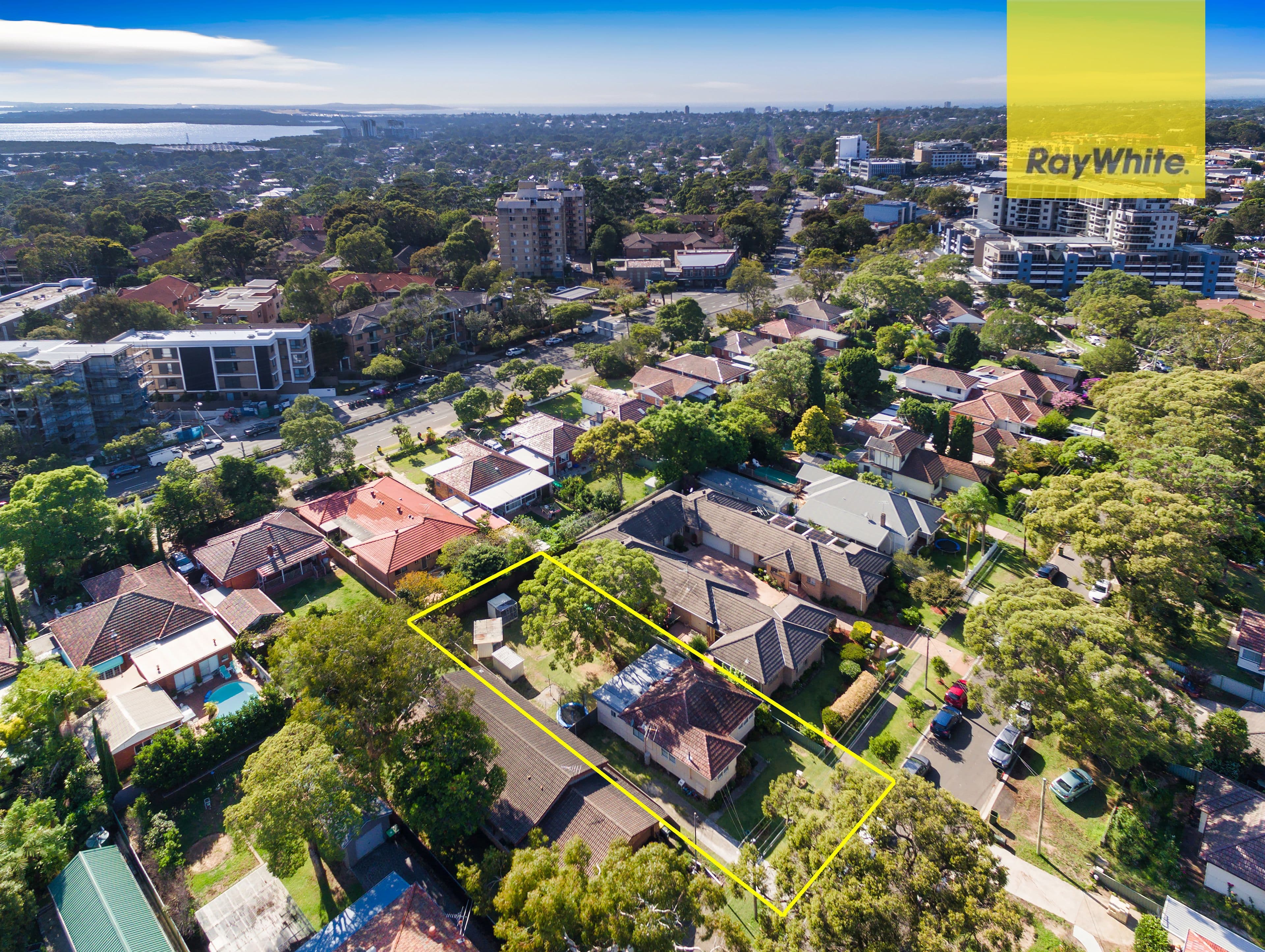 17 Flide Street, Caringbah - Image 1