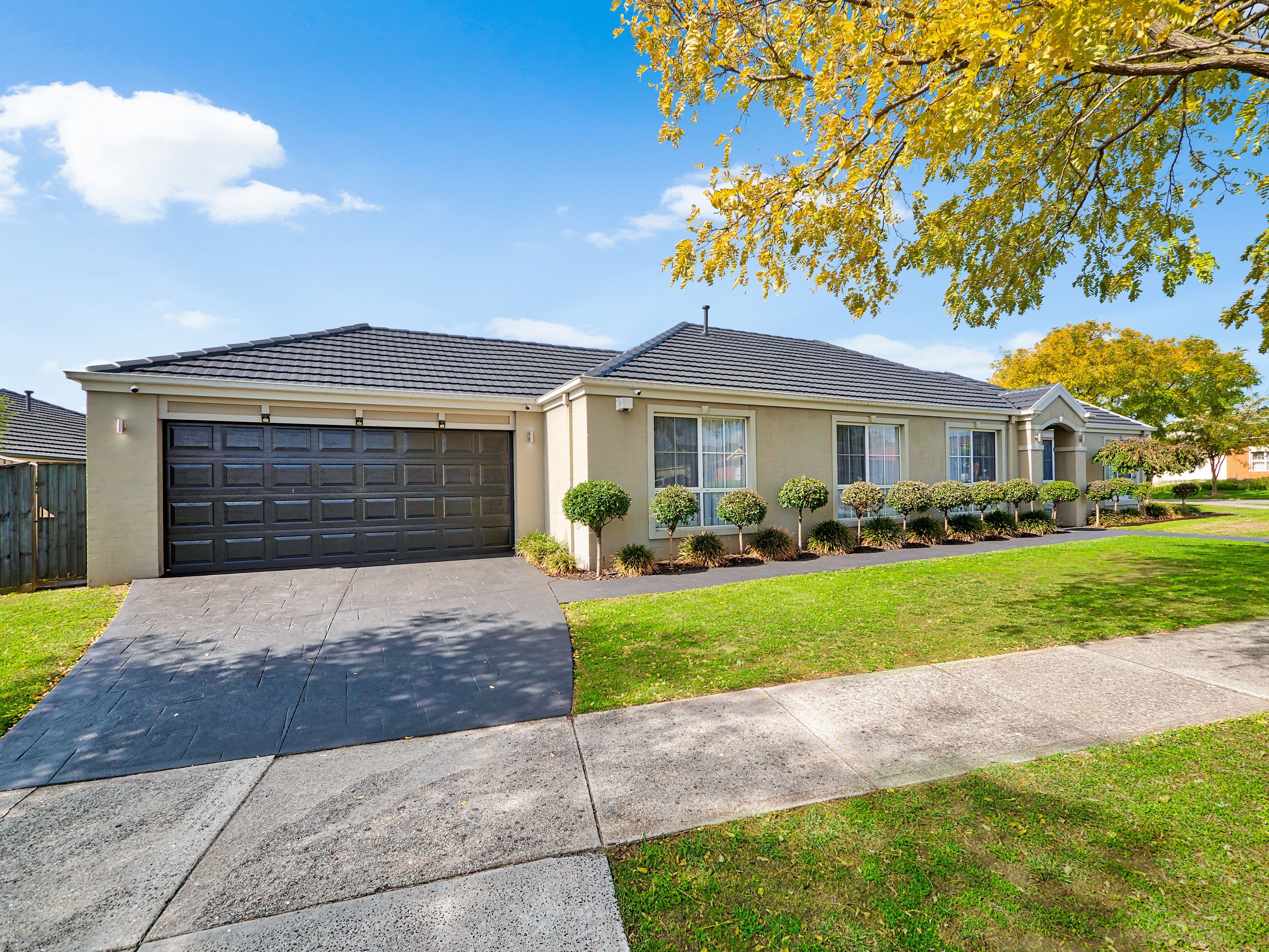 20 Chatswood Drive, Narre Warren South VIC 3805, Narre Warren South - Image 1