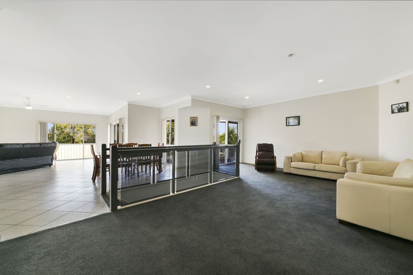 7 Highview Place, Parkwood QLD 4214, Parkwood - Thumbnail 4