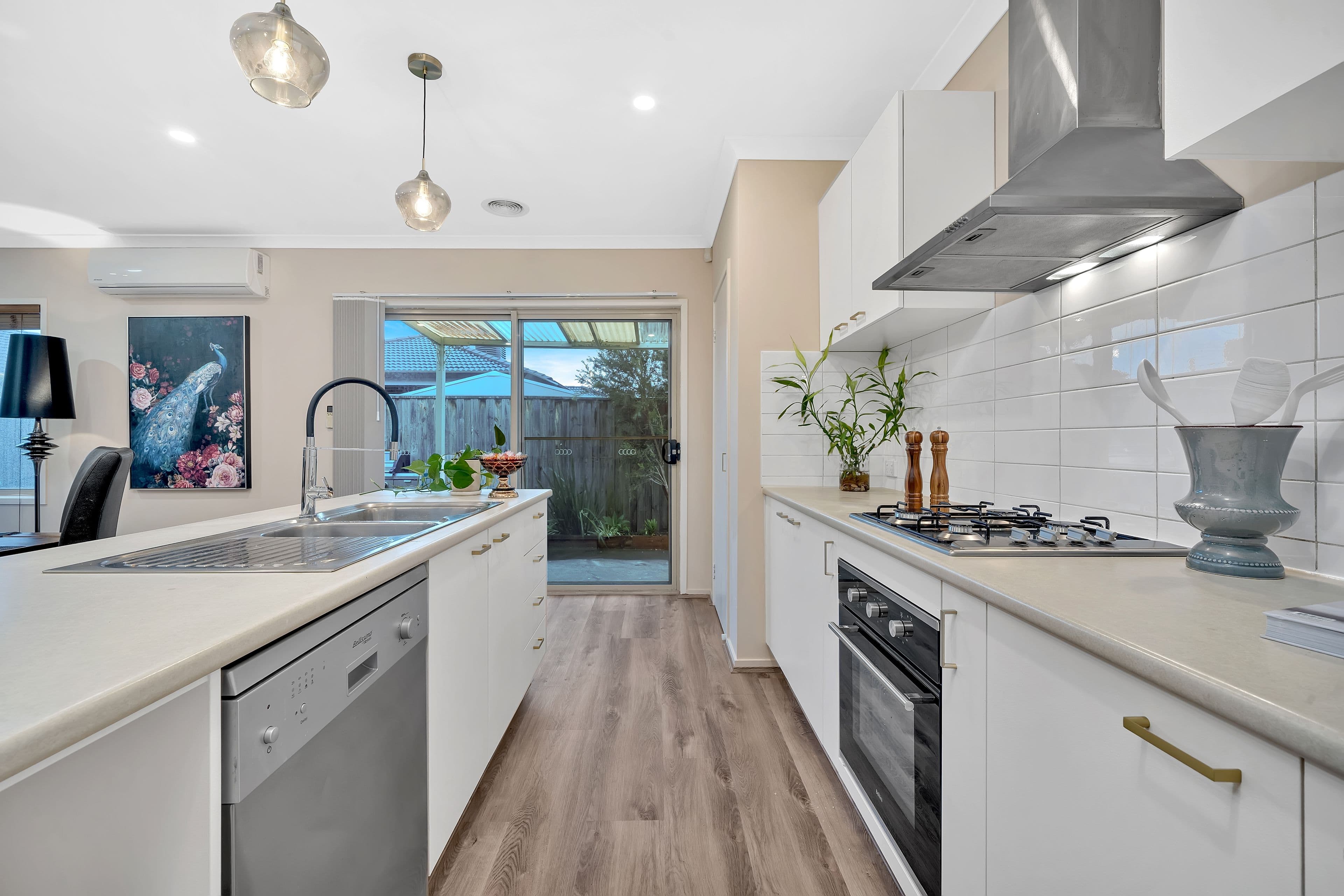 16 Macqueen Street, Mernda VIC 3754, Mernda - Thumbnail 4