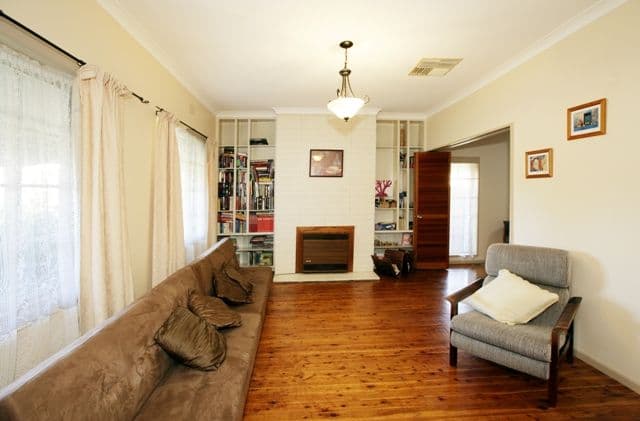 5 Moran Street, TOLLAND NSW 2650, Tolland - Thumbnail 2