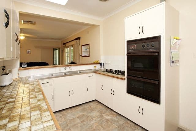 5 Moran Street, TOLLAND NSW 2650, Tolland - Thumbnail 4