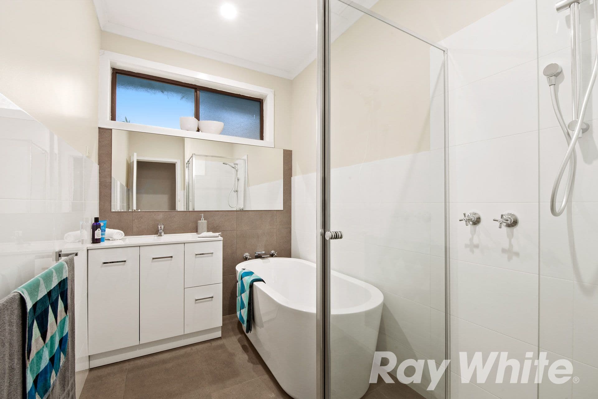 38 Reichelt Avenue, Montmorency VIC 3094, Montmorency - Thumbnail 7