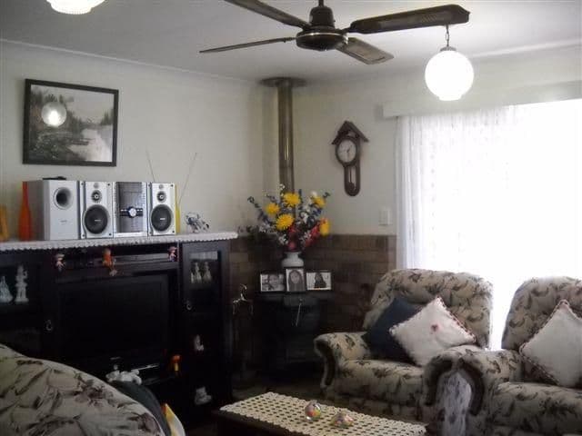 19 Rebwonga Street, KINGSTHORPE QLD 4400, Kingsthorpe - Thumbnail 4