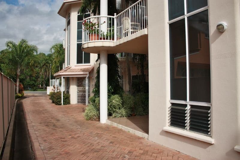  182 McLeod Street, CAIRNS NORTH QLD 4870, Cairns North - Thumbnail 4