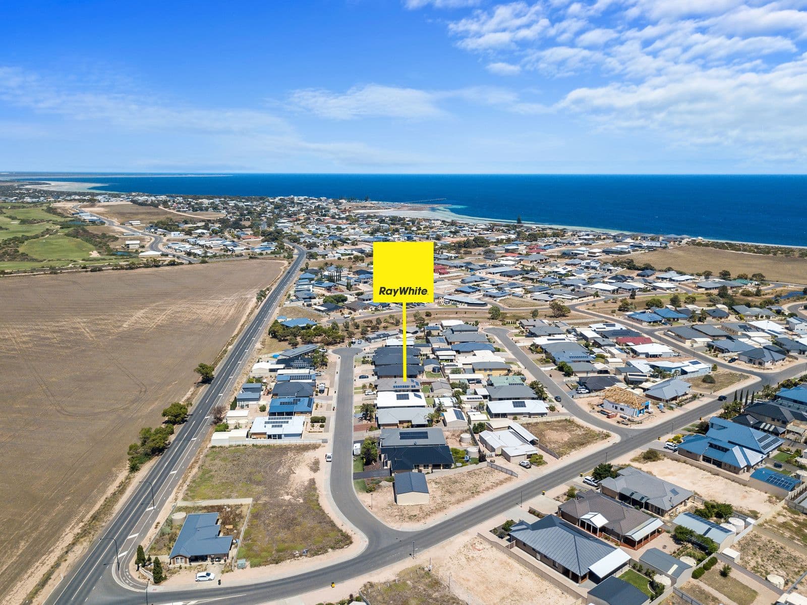 15 Freeman Court, Moonta Bay SA 5558, Moonta Bay - Thumbnail 2