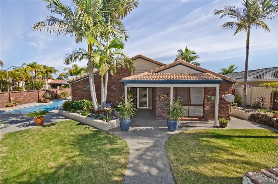 30 Newport Drive, ROBINA QLD 4226, Robina - Thumbnail 2