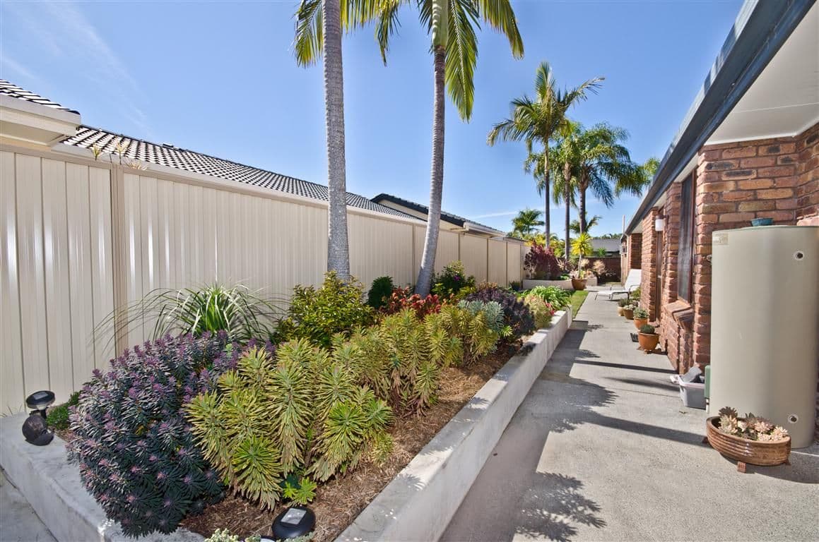 30 Newport Drive, ROBINA QLD 4226, Robina - Thumbnail 6