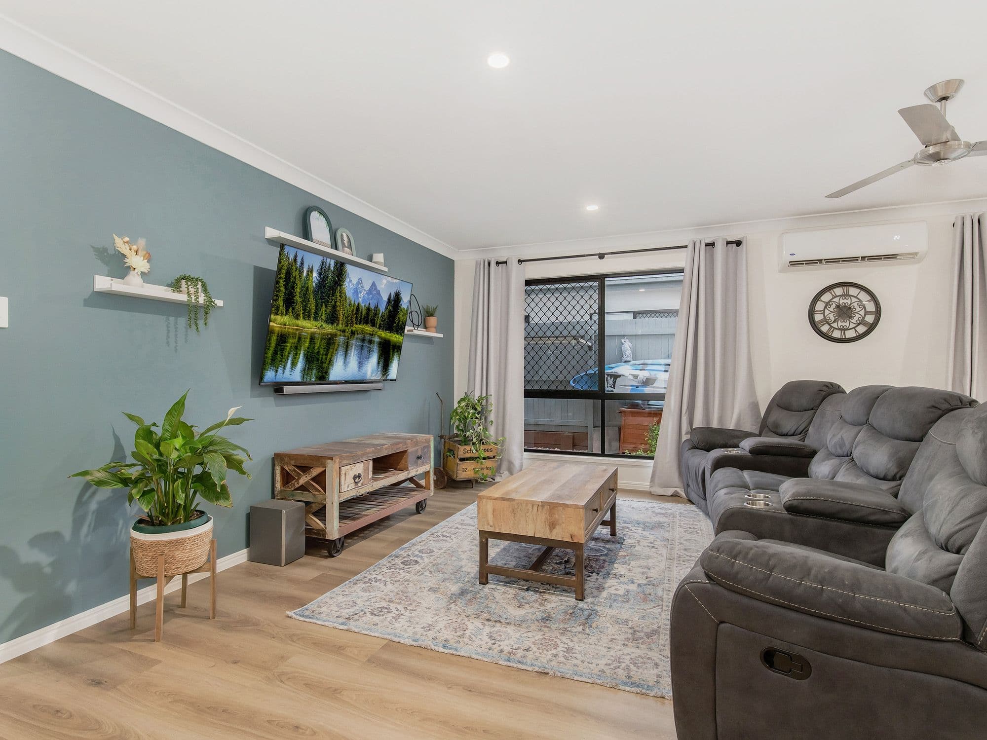 15 Ross Crescent, Pimpama QLD 4209, Pimpama - Thumbnail 2