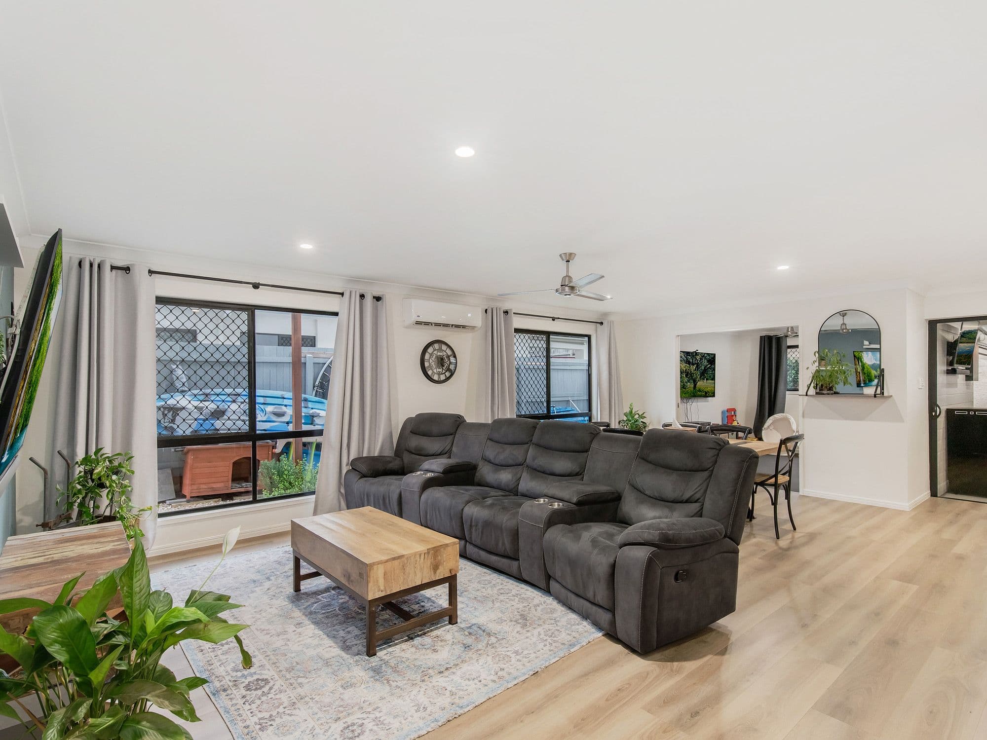 15 Ross Crescent, Pimpama QLD 4209, Pimpama - Thumbnail 3