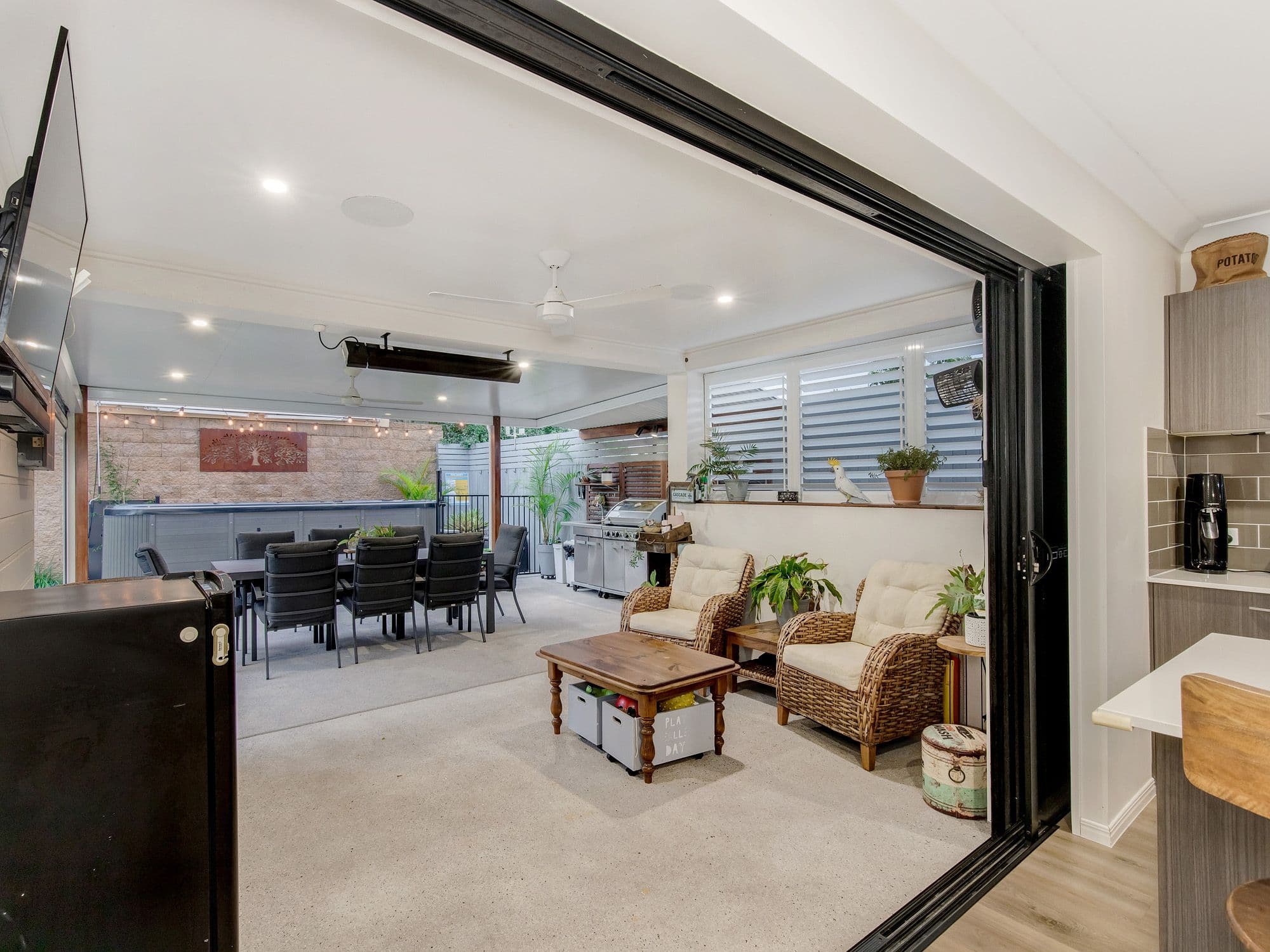 15 Ross Crescent, Pimpama QLD 4209, Pimpama - Thumbnail 7