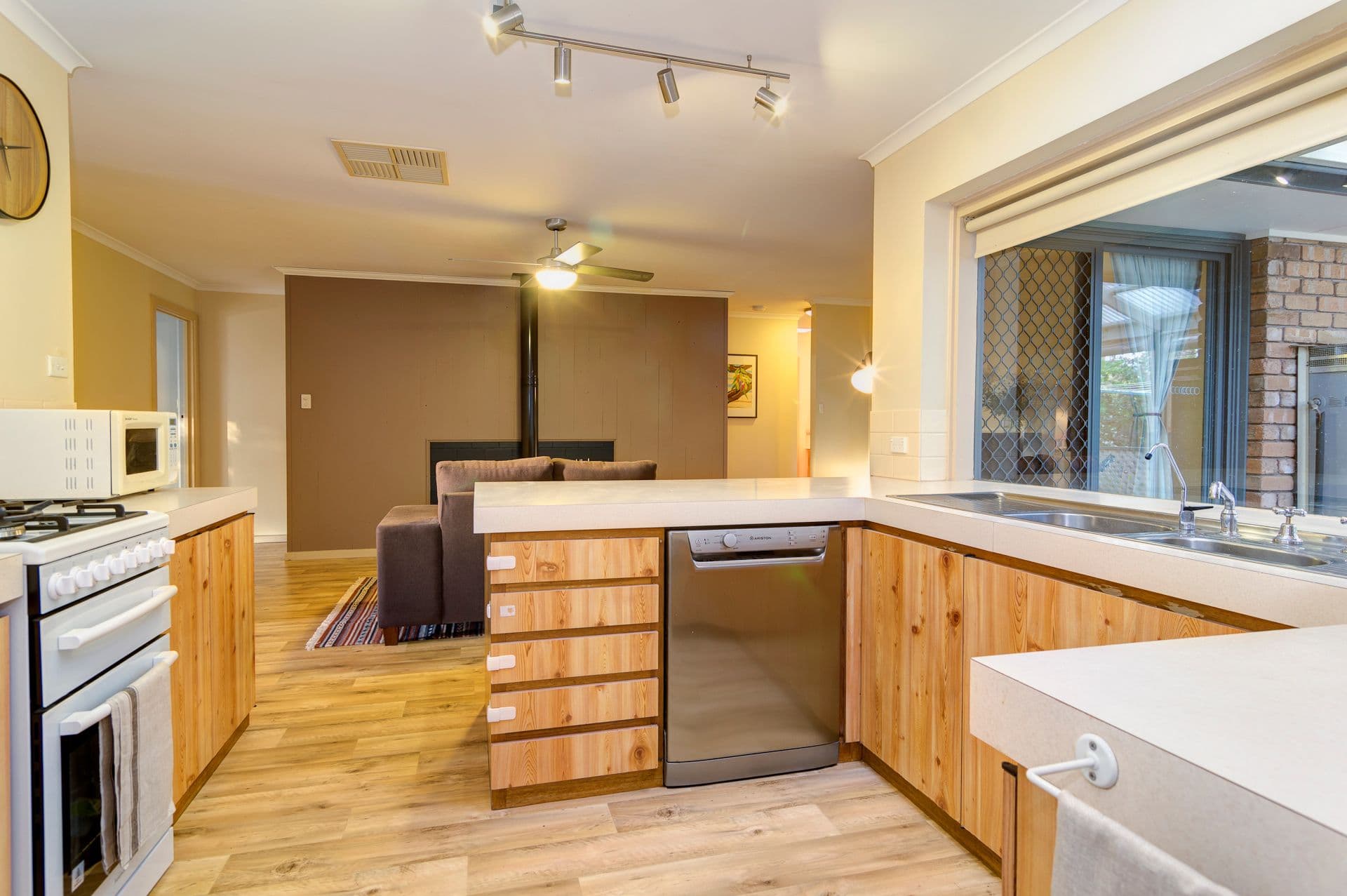 7 Gem Street, Aberfoyle Park SA 5159, Aberfoyle Park - Thumbnail 8
