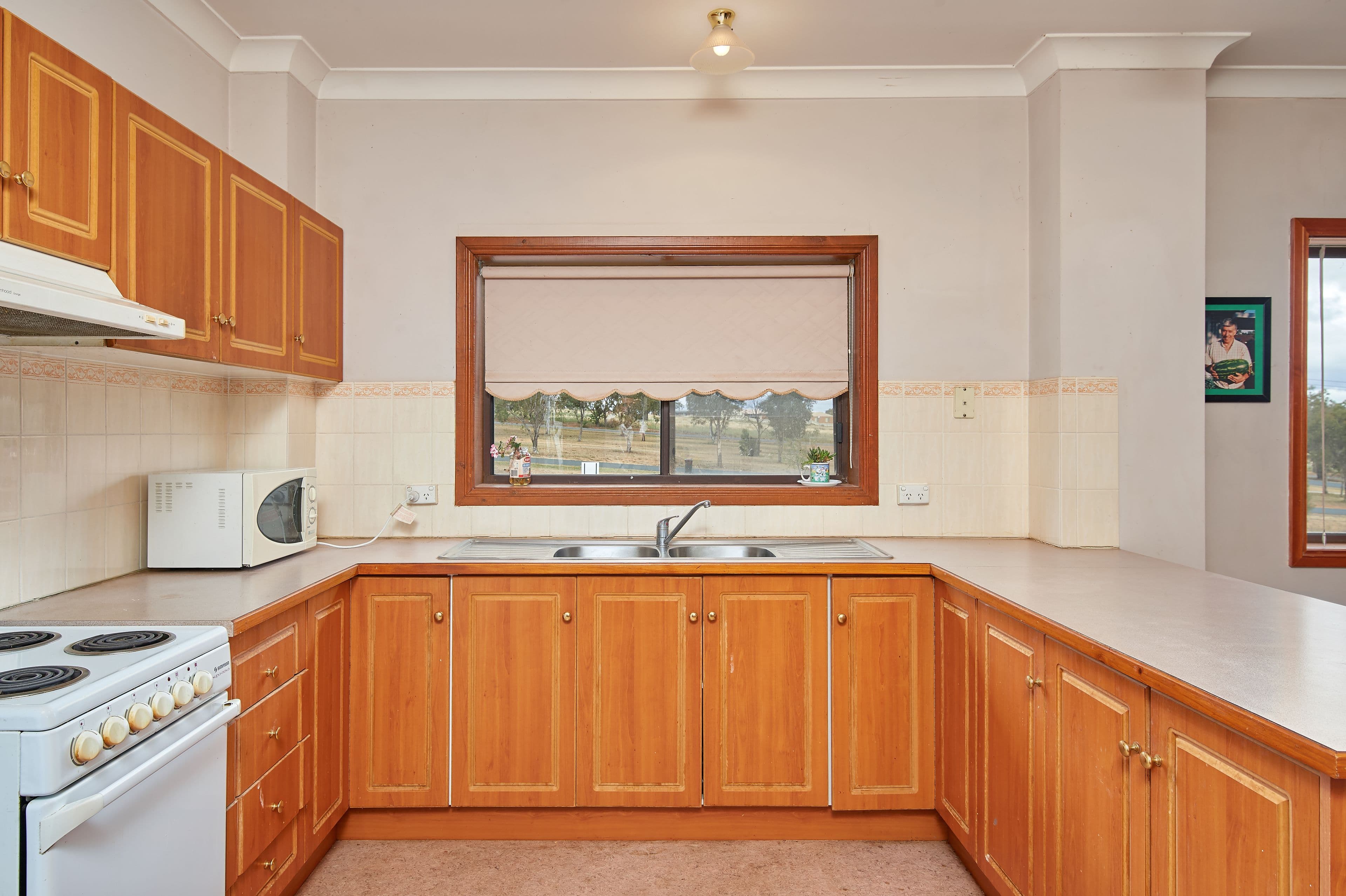 4 Vaughan Street, Junee NSW 2663, Junee - Thumbnail 5