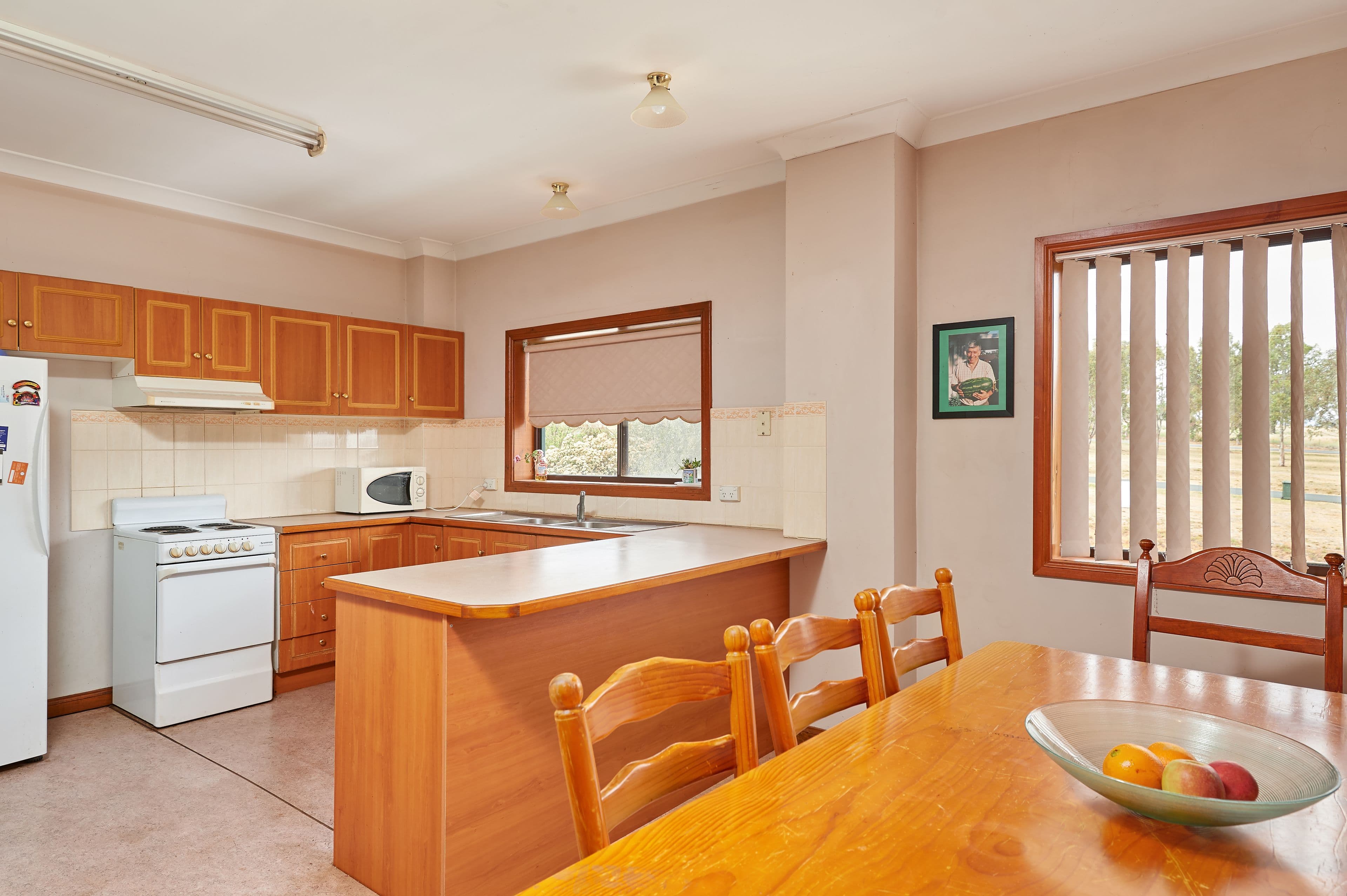 4 Vaughan Street, Junee NSW 2663, Junee - Thumbnail 6
