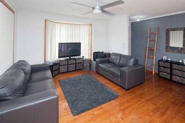 39 Richard Drive, LANGWARRIN VIC 3910, Langwarrin - Thumbnail 2