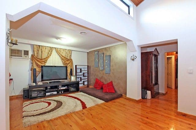 67 Kirby Street, Reservoir VIC 3073, Reservoir - Thumbnail 3