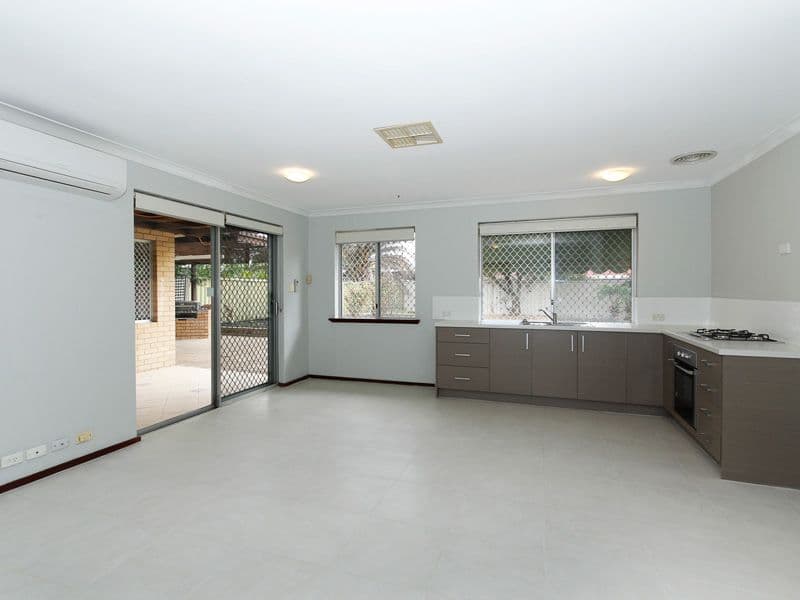 18 Yew Place, PARKWOOD WA 6147, Parkwood - Thumbnail 2