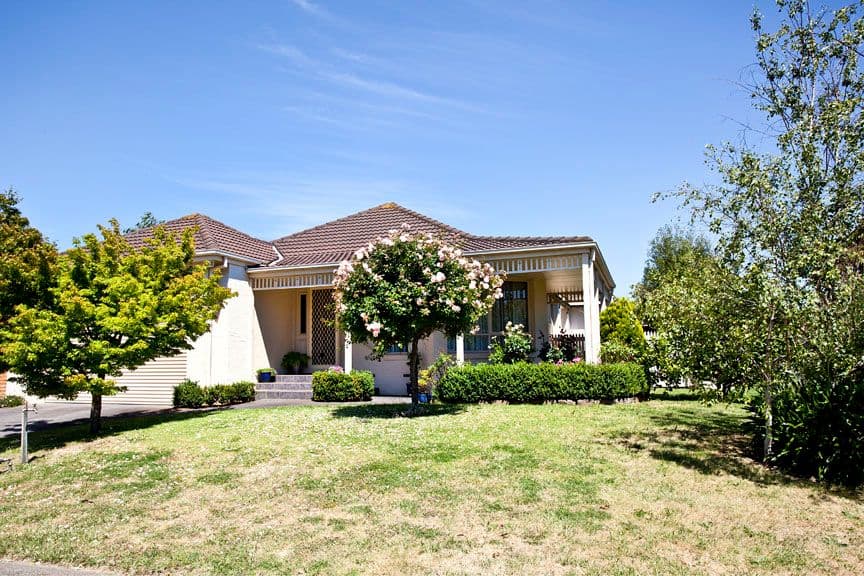 12 Feathertop Rise, WHEELERS HILL VIC 3150, Wheelers Hill - Image 1