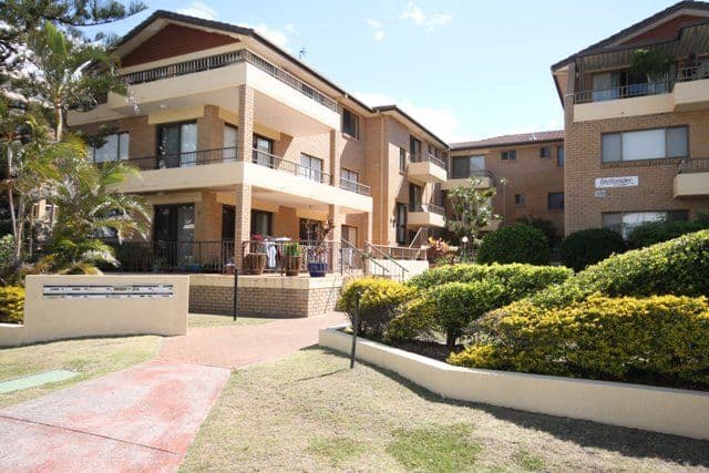133 Old Burleigh Road, BROADBEACH QLD 4218, Broadbeach - Image 1