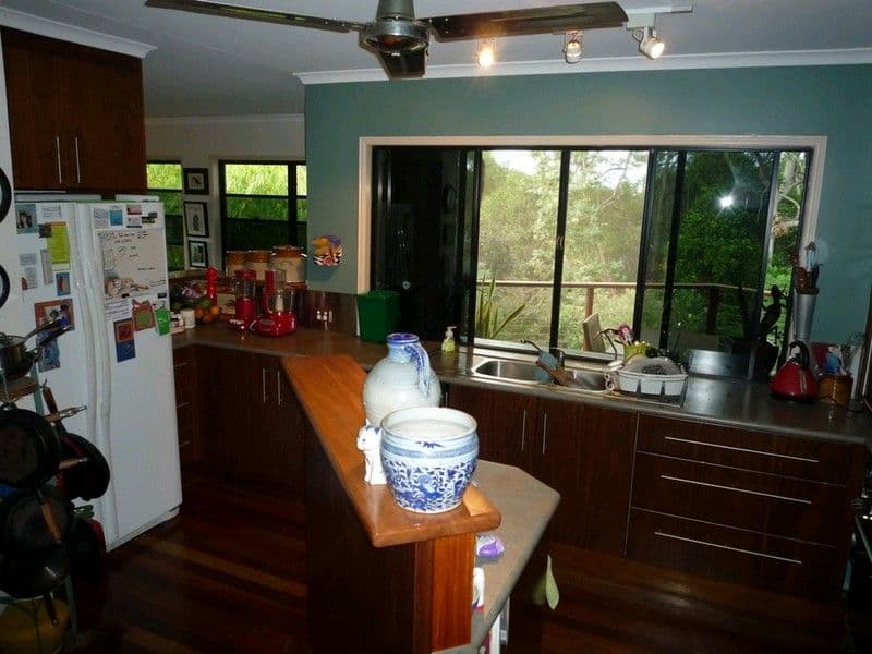 13 Ocean View Drive, WOODGATE QLD 4660, Woodgate - Thumbnail 7