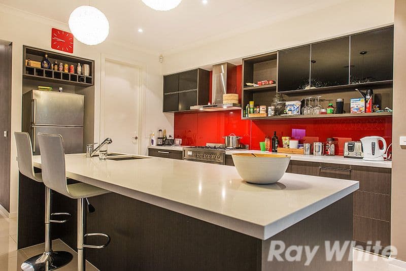 13 Hayton Park Boulevard, Cranbourne West VIC 3977, Cranbourne West - Thumbnail 3