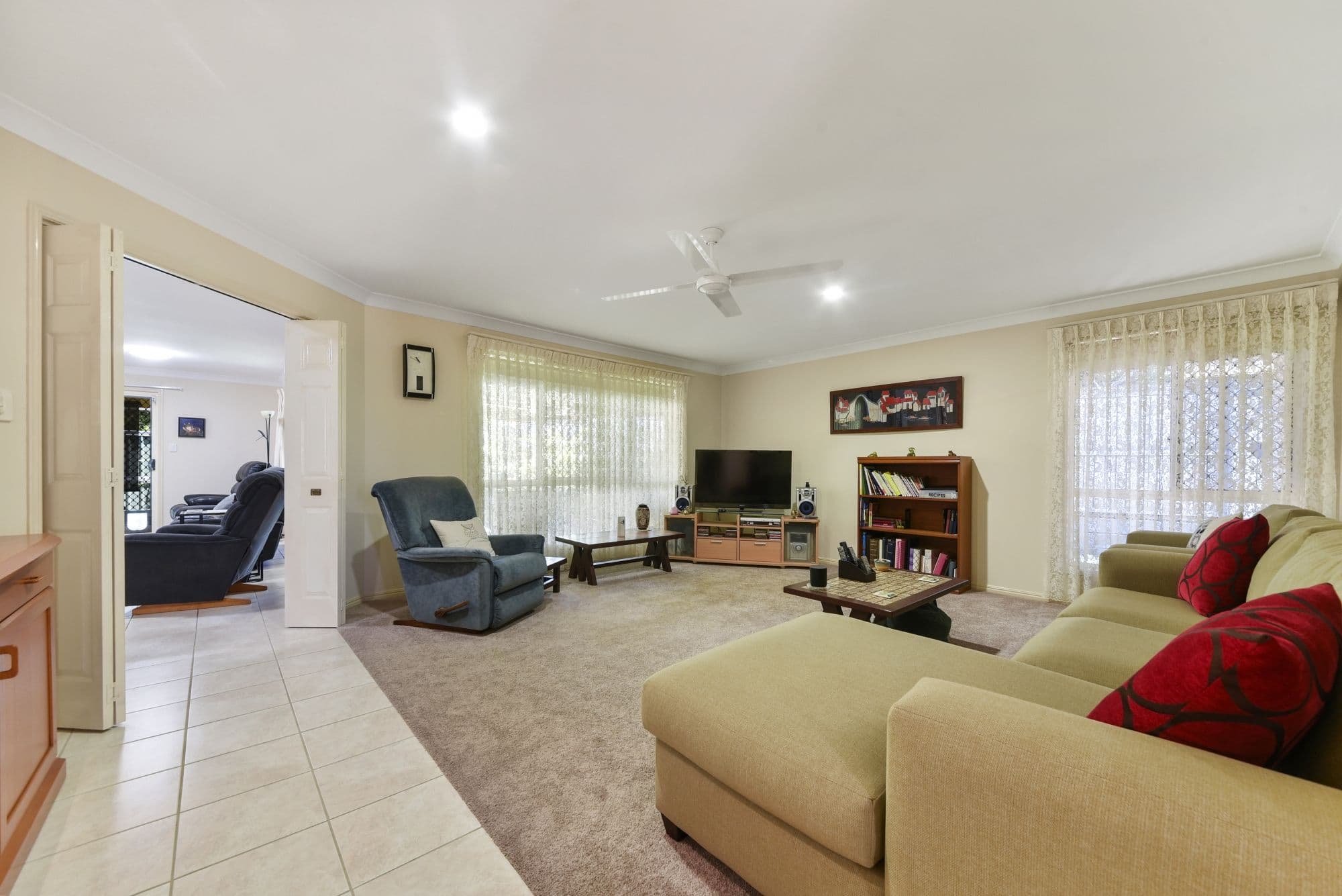 4 Michael Place, Bracken Ridge QLD 4017, Bracken Ridge - Thumbnail 3