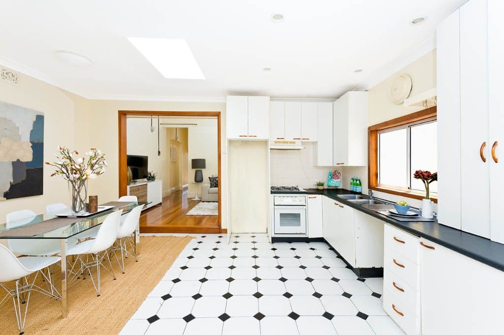 33 Thorby Avenue, LEICHHARDT NSW 2040, Leichhardt - Thumbnail 3