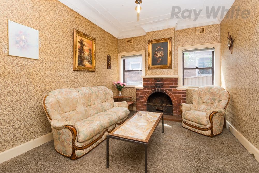 10 Gala Avenue, Croydon - Thumbnail 2