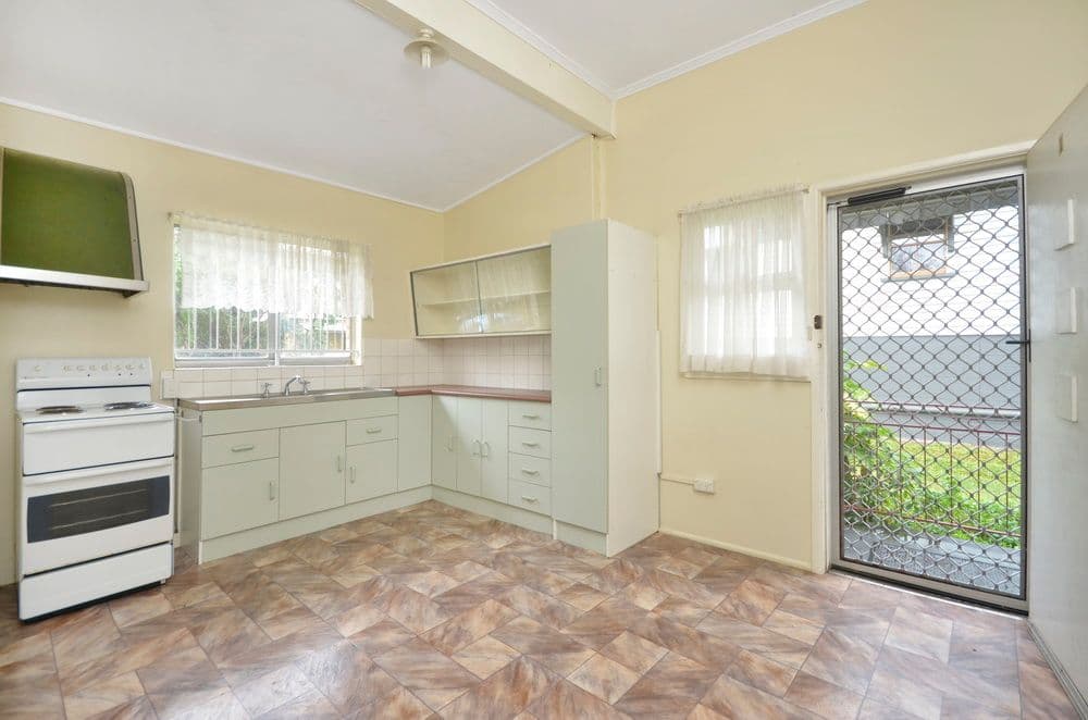 16 Grove Street, ALBION QLD 4010, Albion - Thumbnail 3