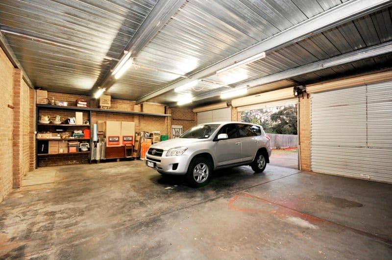 42 BELLARA Drive, MOOROOLBARK VIC 3138, Mooroolbark - Thumbnail 2
