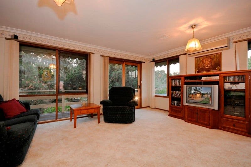 42 BELLARA Drive, MOOROOLBARK VIC 3138, Mooroolbark - Thumbnail 8