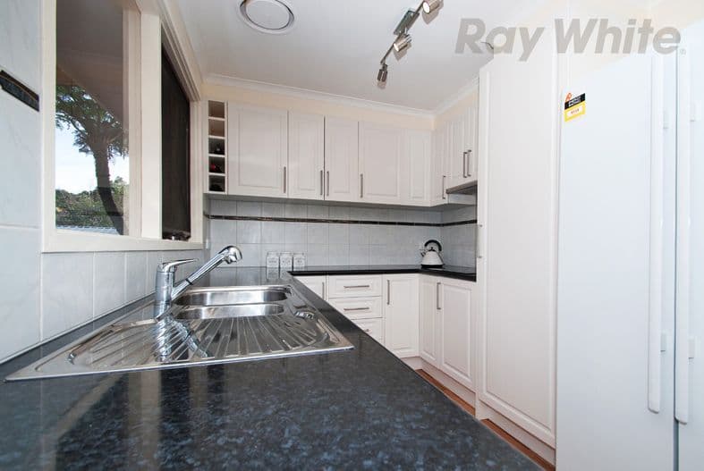 14 Anthony Dv, CHIRNSIDE PARK VIC 3116, Chirnside Park - Thumbnail 3