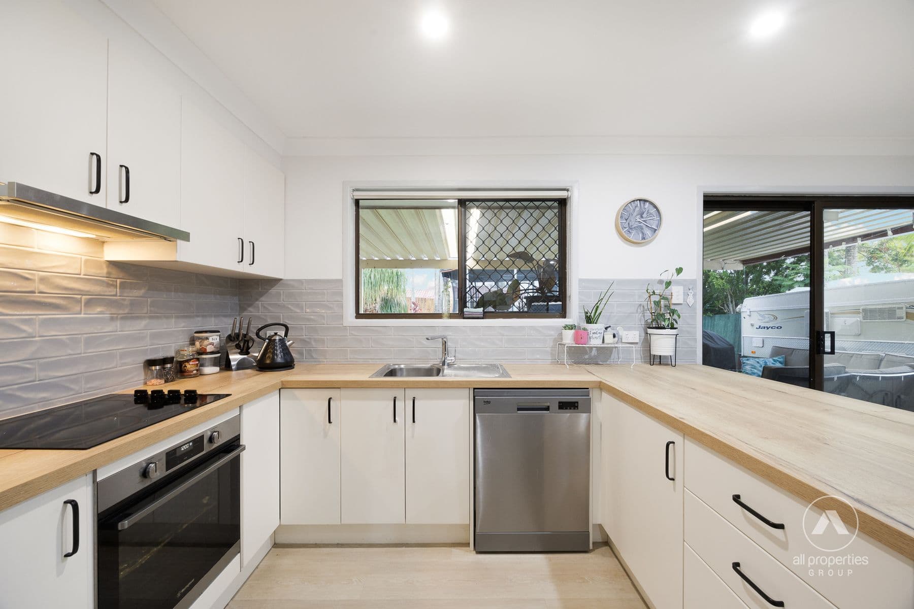 18 Baudin Street, Boronia Heights QLD 4124, Boronia Heights - Thumbnail 2