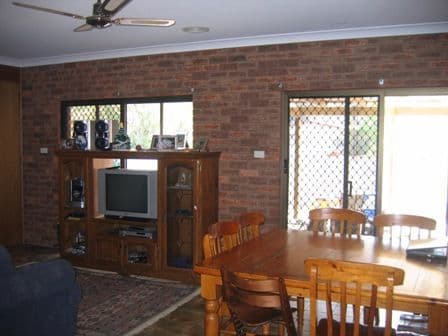 119 Redlands Road, COROWA NSW 2646, Corowa - Thumbnail 3