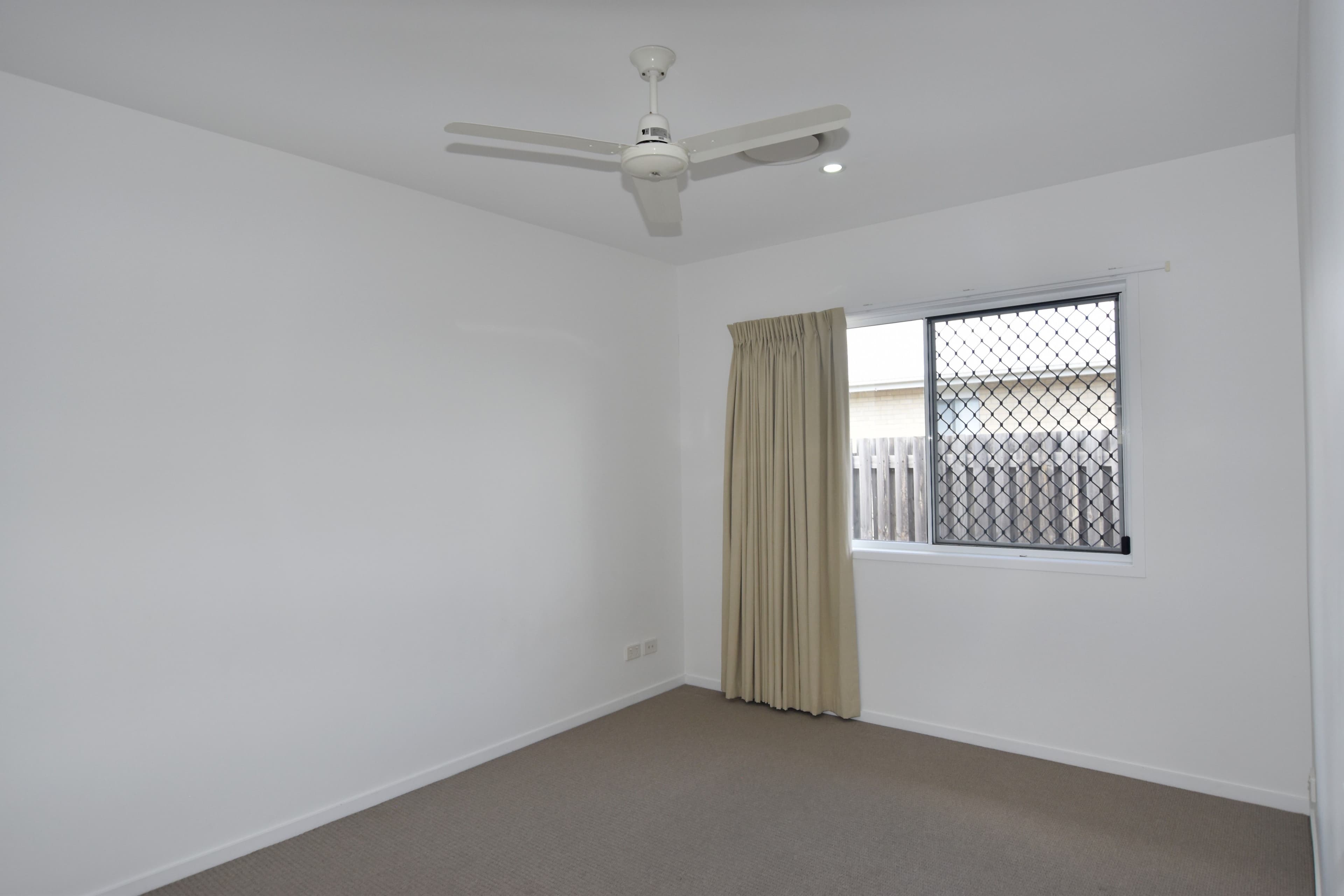 19 Sundew Street, New Auckland QLD 4680, New Auckland - Thumbnail 8