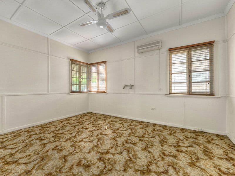 119 Clifford Street, Stafford Heights QLD 4053, Stafford Heights - Thumbnail 3