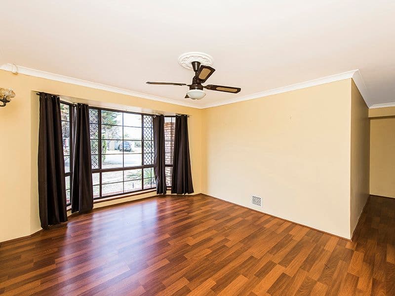32 Frome Way, Cooloongup WA 6168, Cooloongup - Thumbnail 4