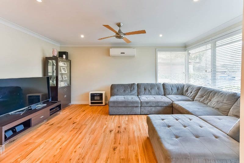 47 Engesta Avenue, Camden - Thumbnail 2
