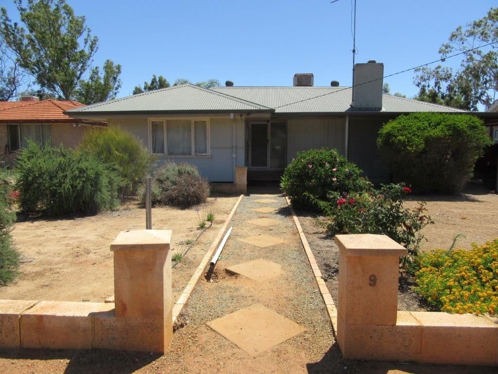 9 Carter Street, Three Springs WA 6519, Three Springs - Image 1