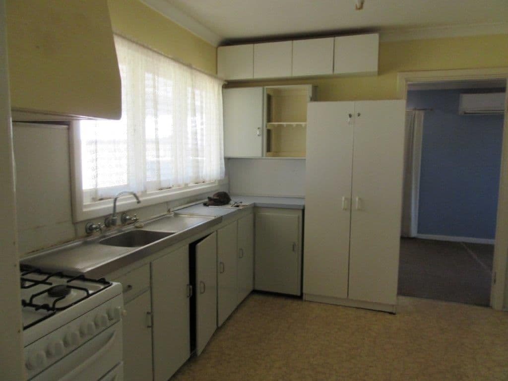9 Carter Street, Three Springs WA 6519, Three Springs - Thumbnail 3