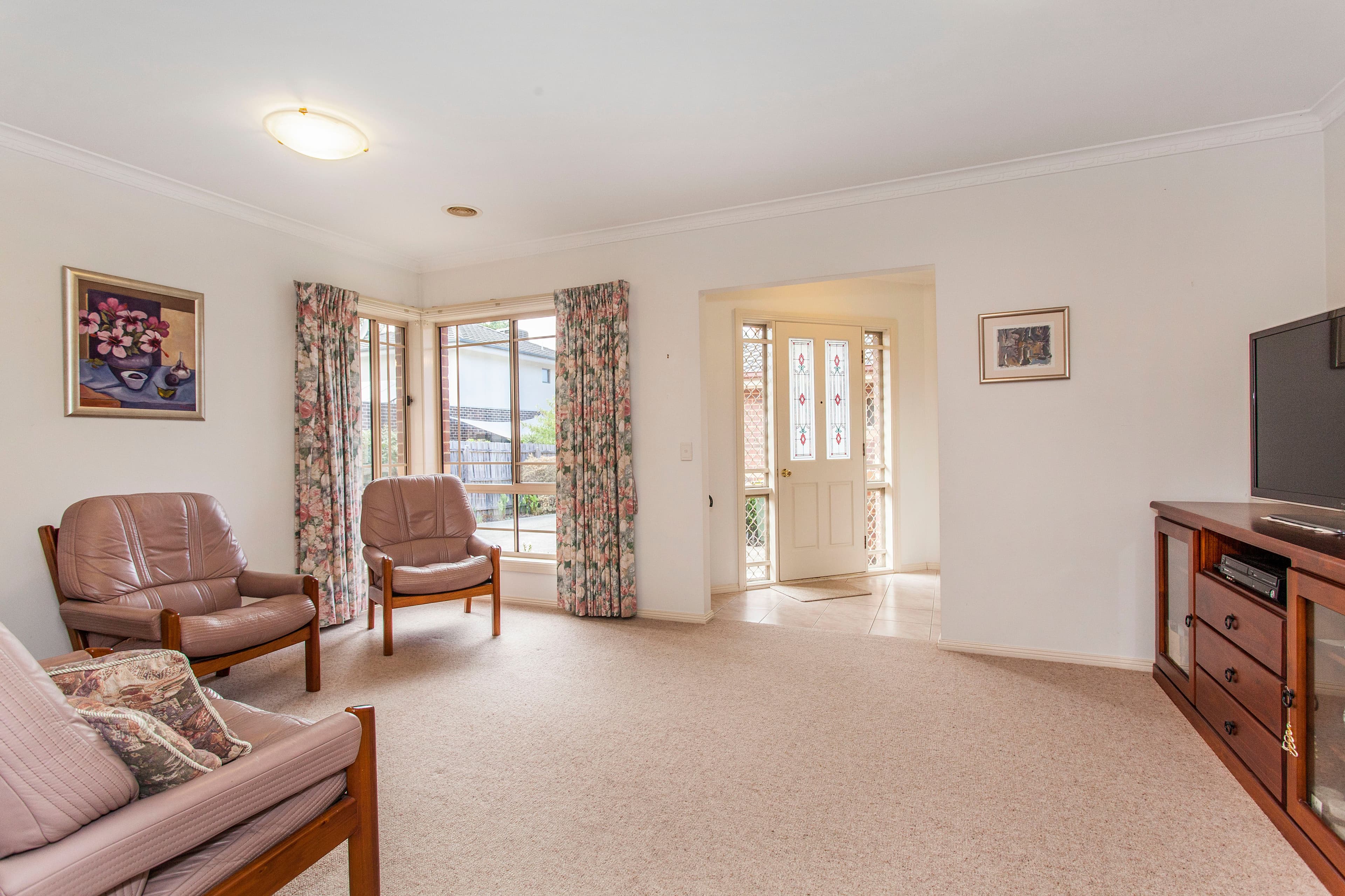 59 Lucknow Street, Mitcham VIC 3132, Mitcham - Thumbnail 2