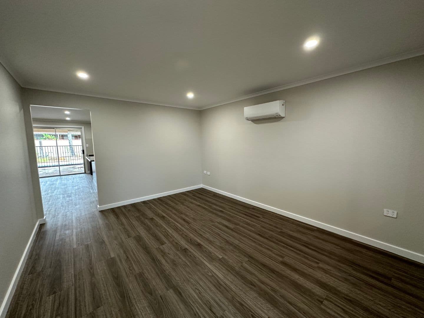 6 Bailey Court, Nickol WA 6714, Nickol - Thumbnail 2