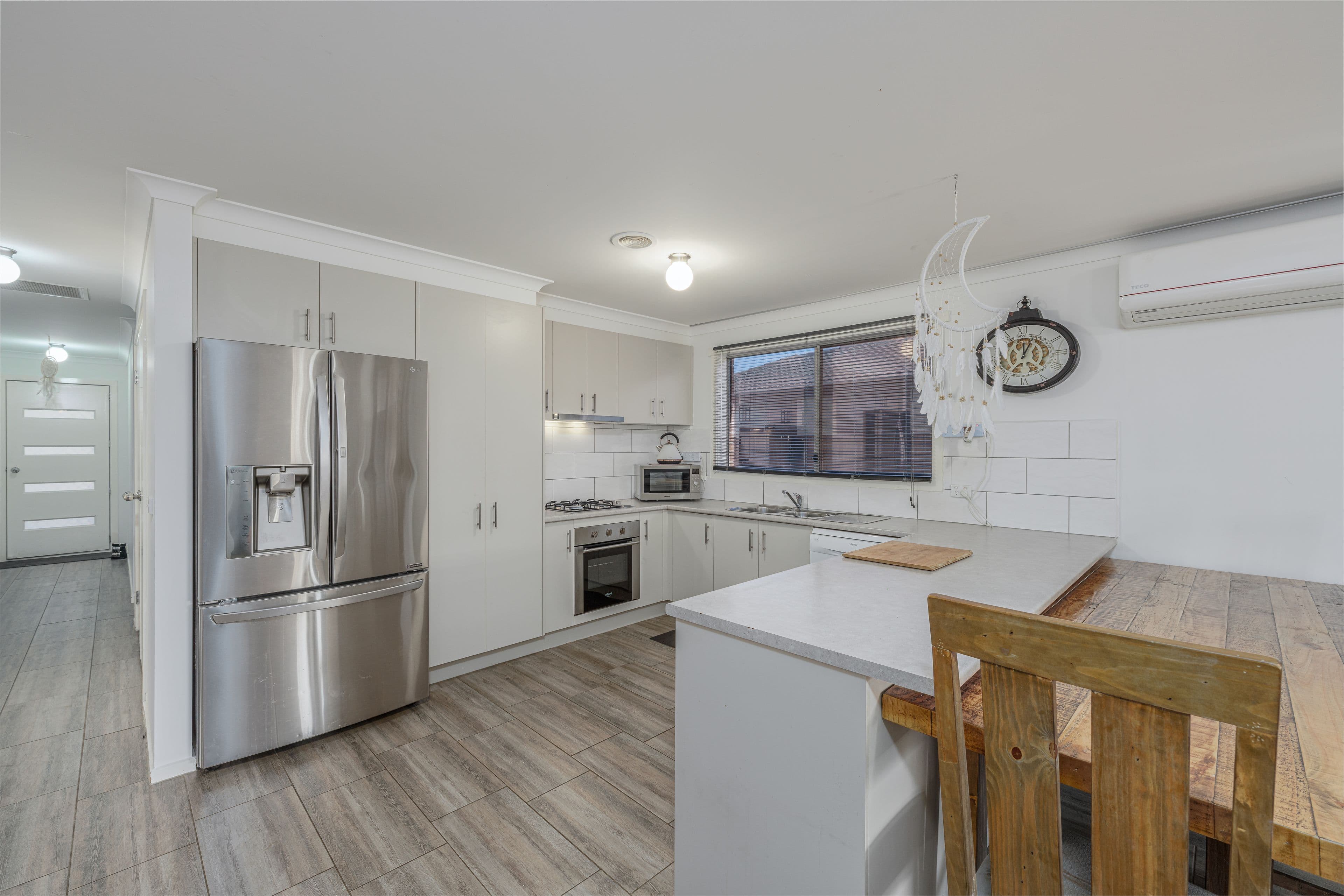 7 Genevieve Circuit, Cranbourne East VIC 3977, Cranbourne East - Thumbnail 2