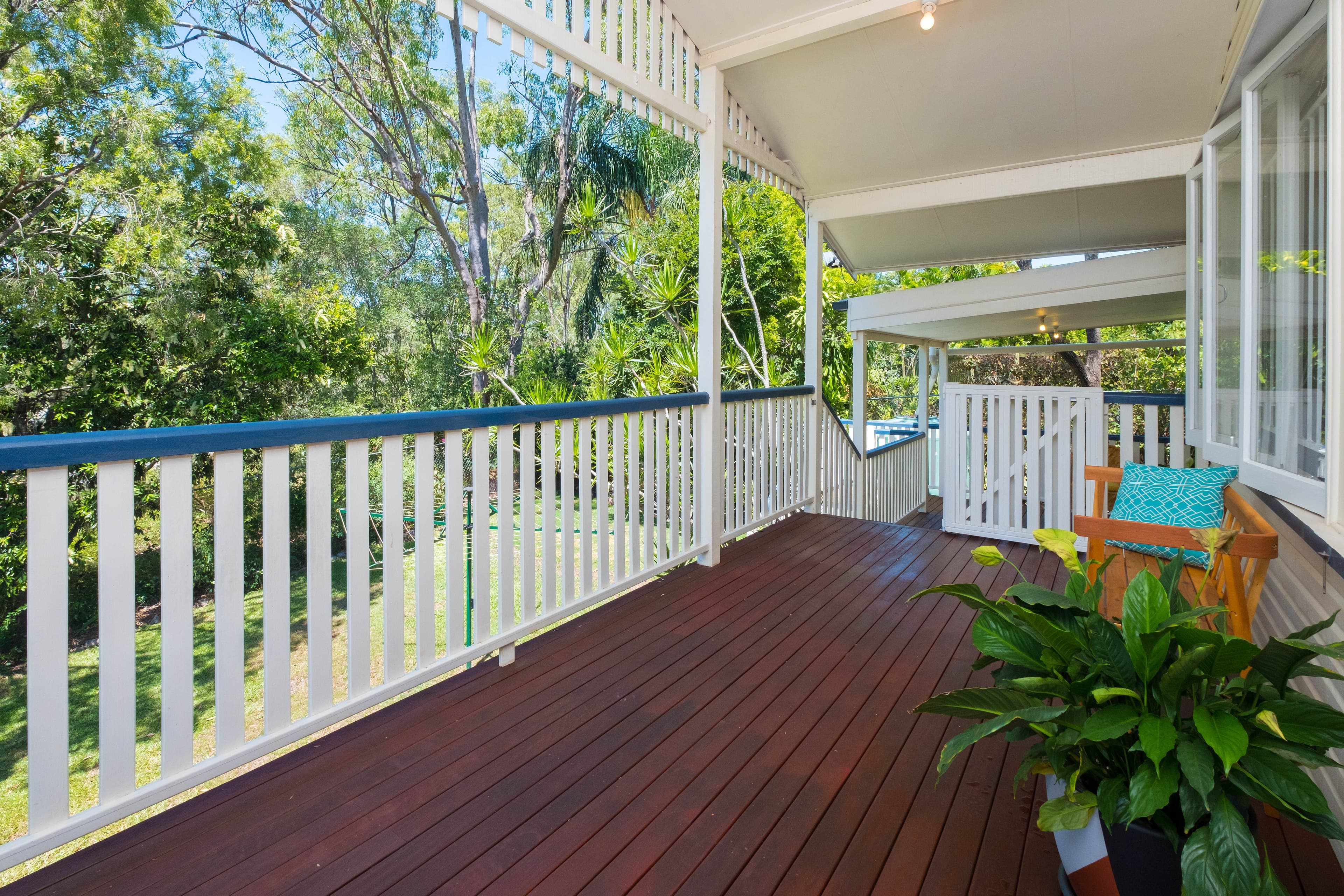 10 Algona Street, Holland Park West QLD 4121, Holland Park West - Thumbnail 4