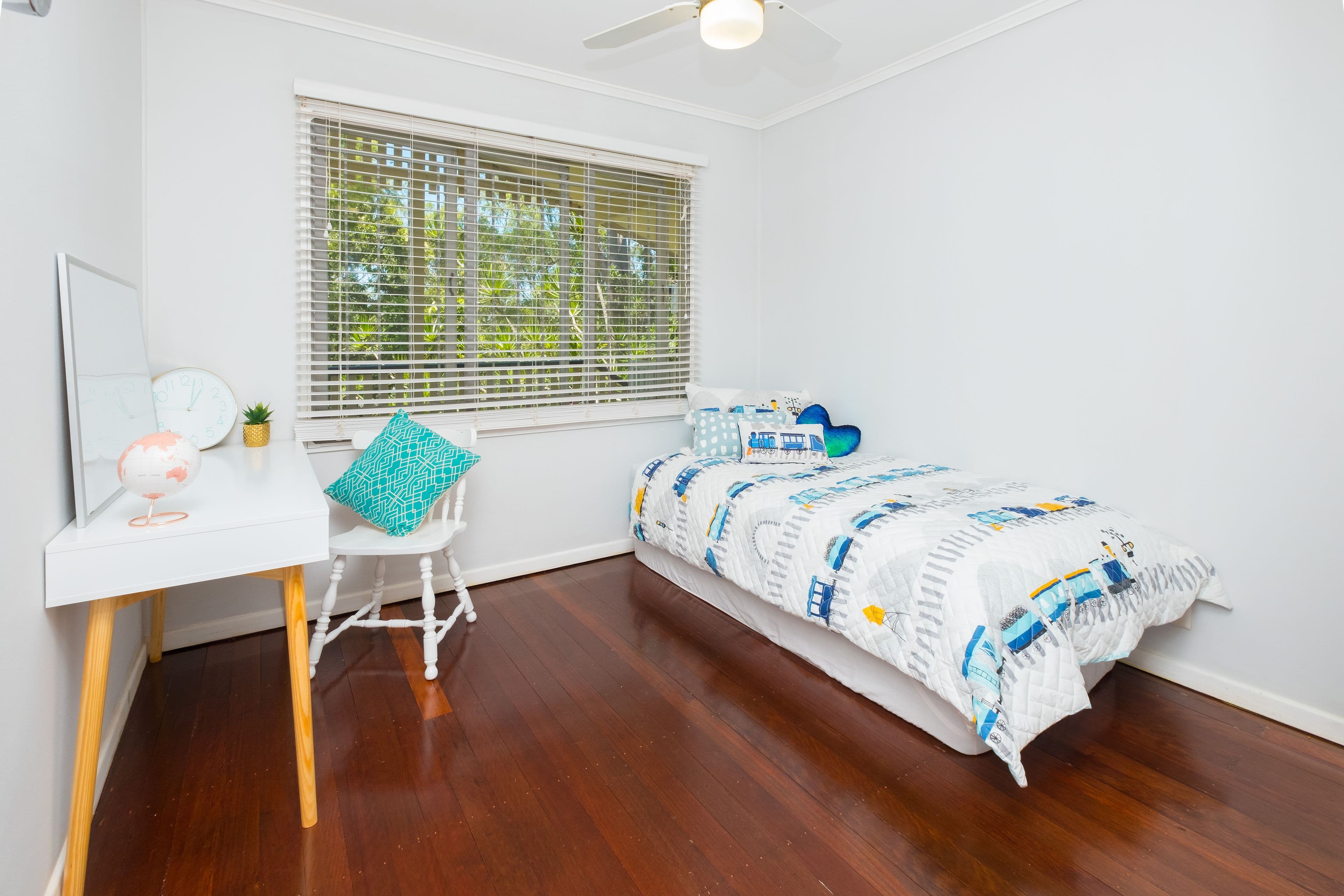 10 Algona Street, Holland Park West QLD 4121, Holland Park West - Thumbnail 7