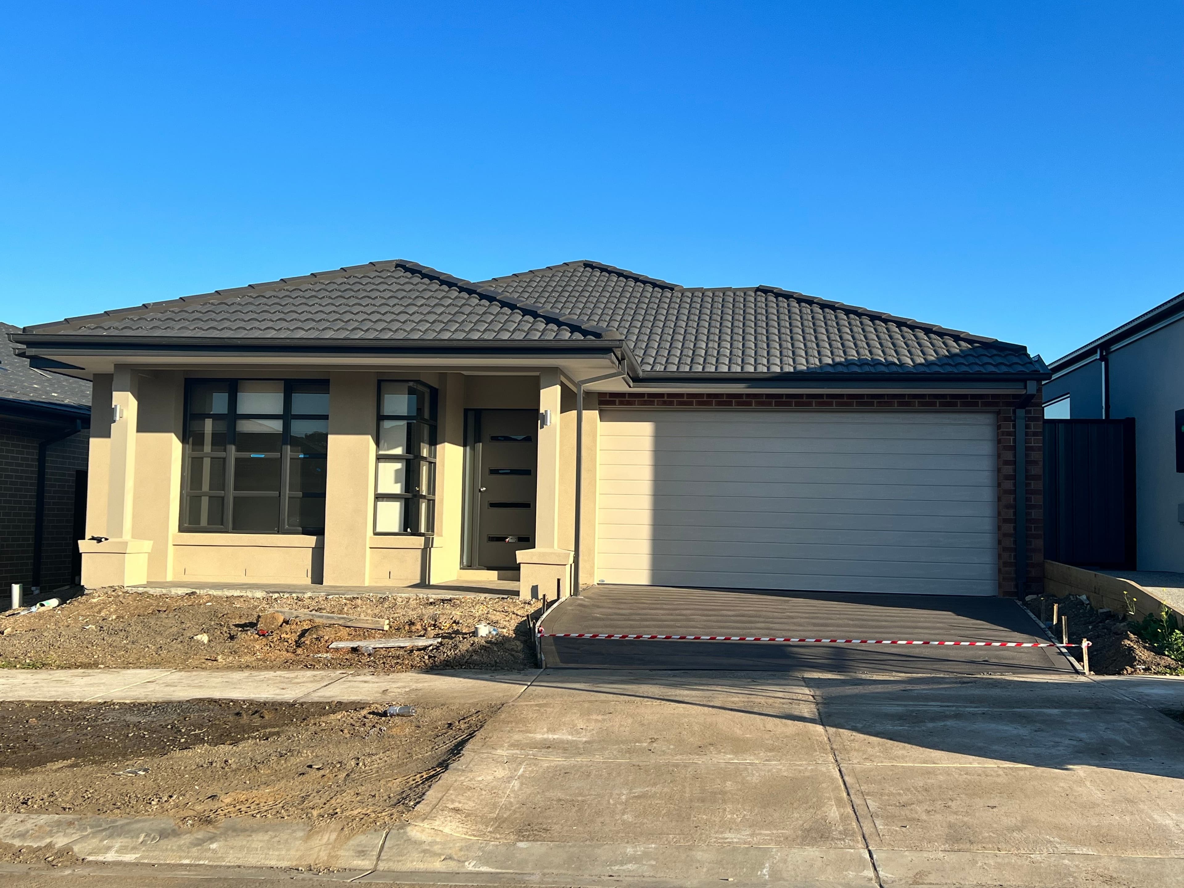9 Akashi Crescent, Craigieburn VIC 3064, Craigieburn - Image 1